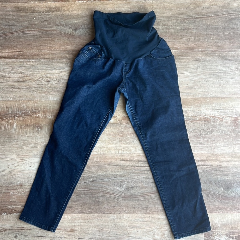 Maternity pants size large, dark blue, no tears, no stains perfect condition